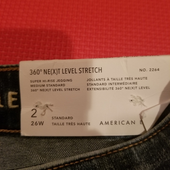 NWT size 2, 26 w American Eagle high rise blue jean - Picture 8 of 8